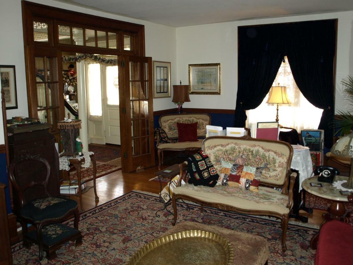 Manheim Manor Bed & Breakfast Buitenkant foto